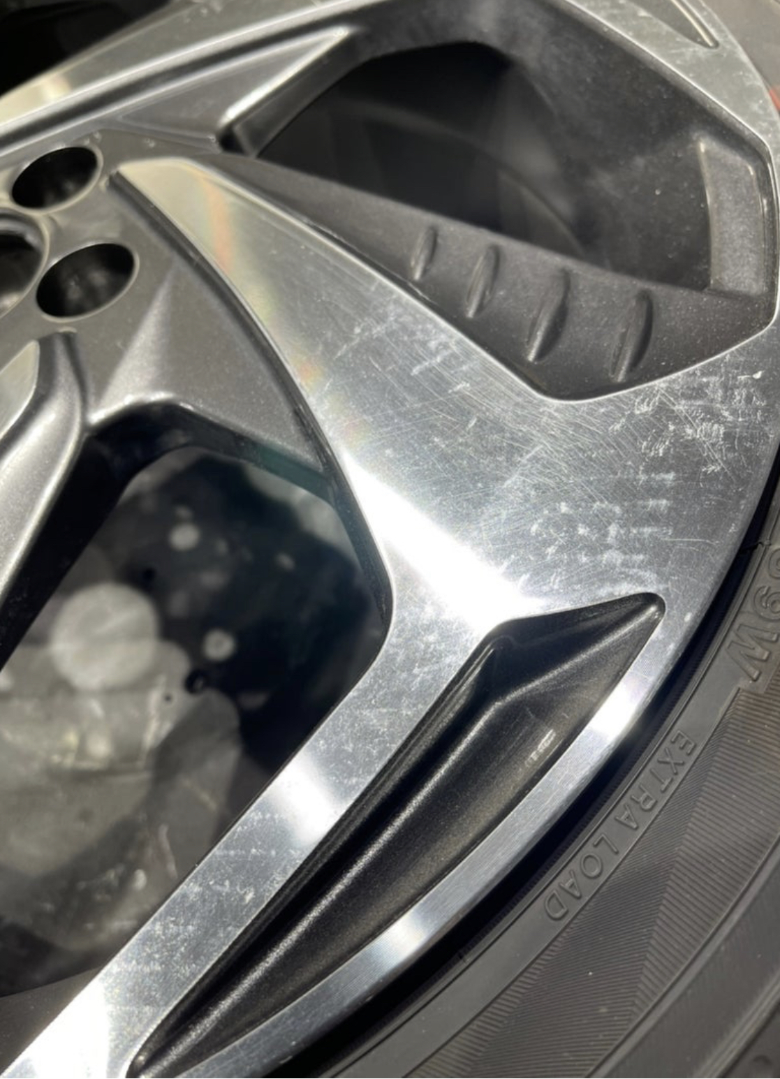 modellista wheel repair/アルミホイール修理塗装のTOTALREPAIR KOM