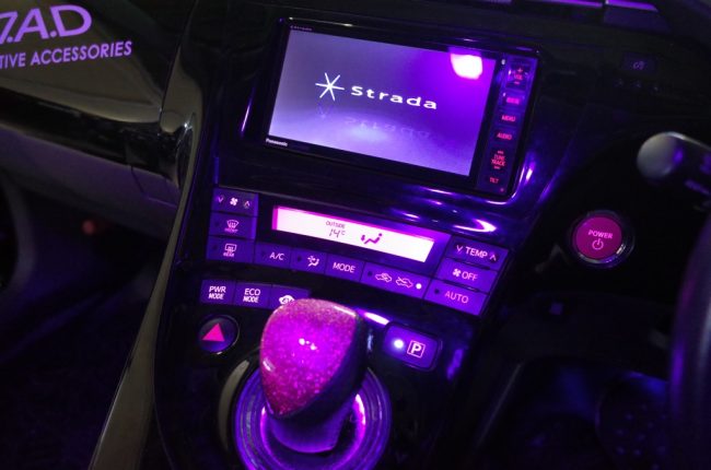 30プリウスのエアコンパネル等のLED打ち換え（ピンク仕様