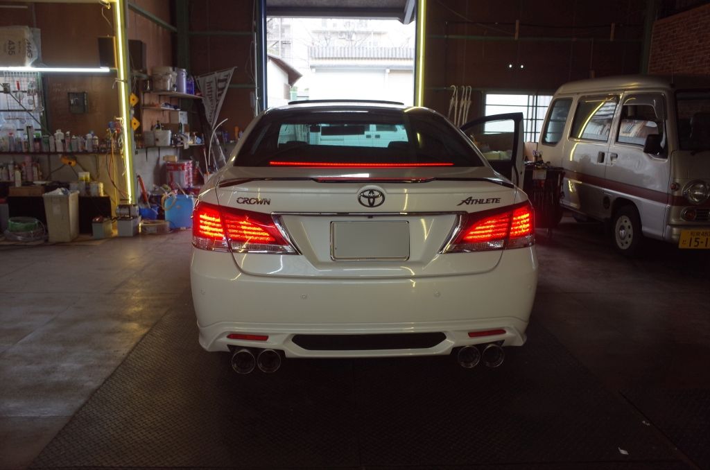 21前期クラウンのテールランプ4灯化（ロイヤルテール） | トレードゲート