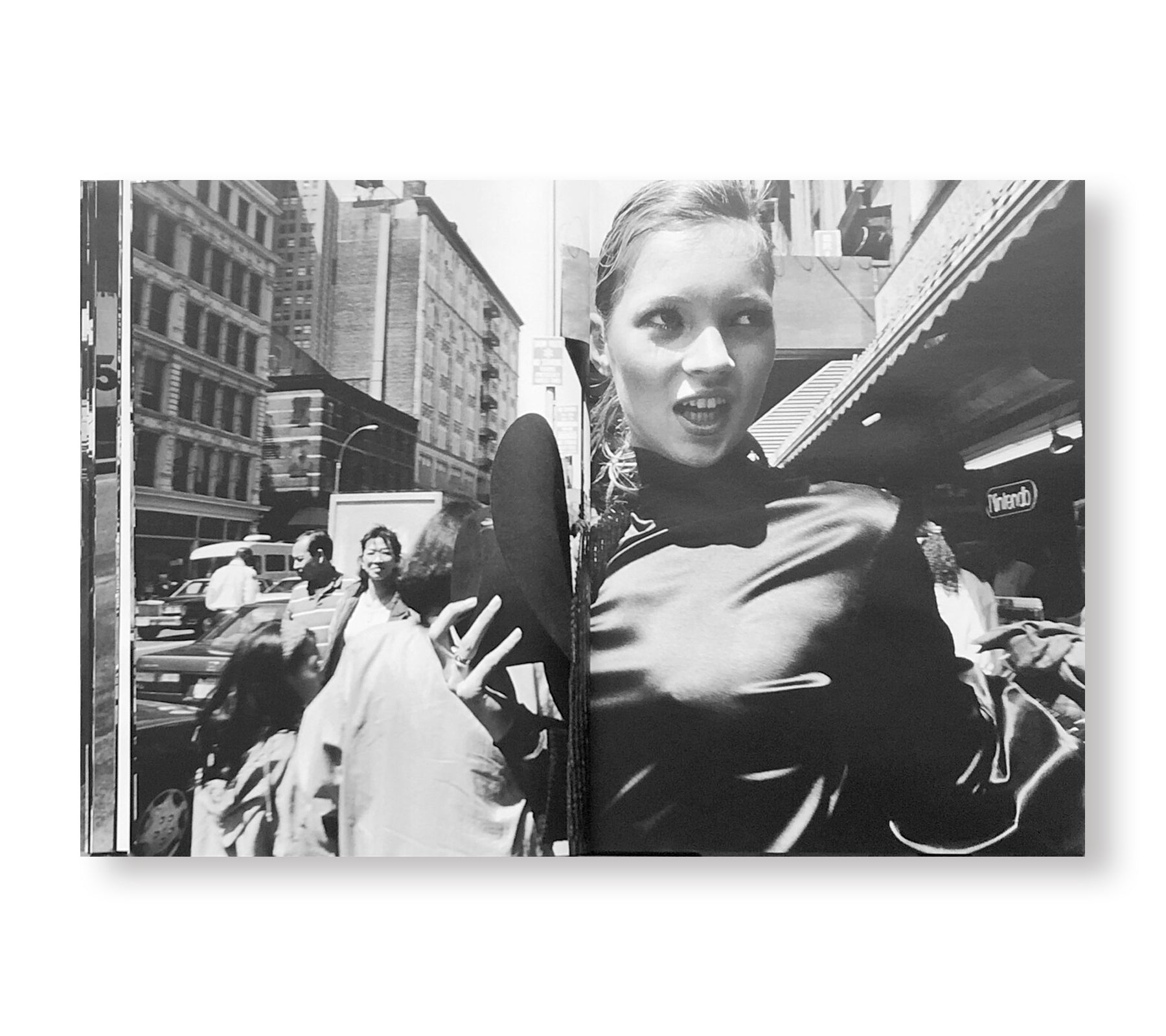 ROSELAND by Glen Luchford – twelvebooks