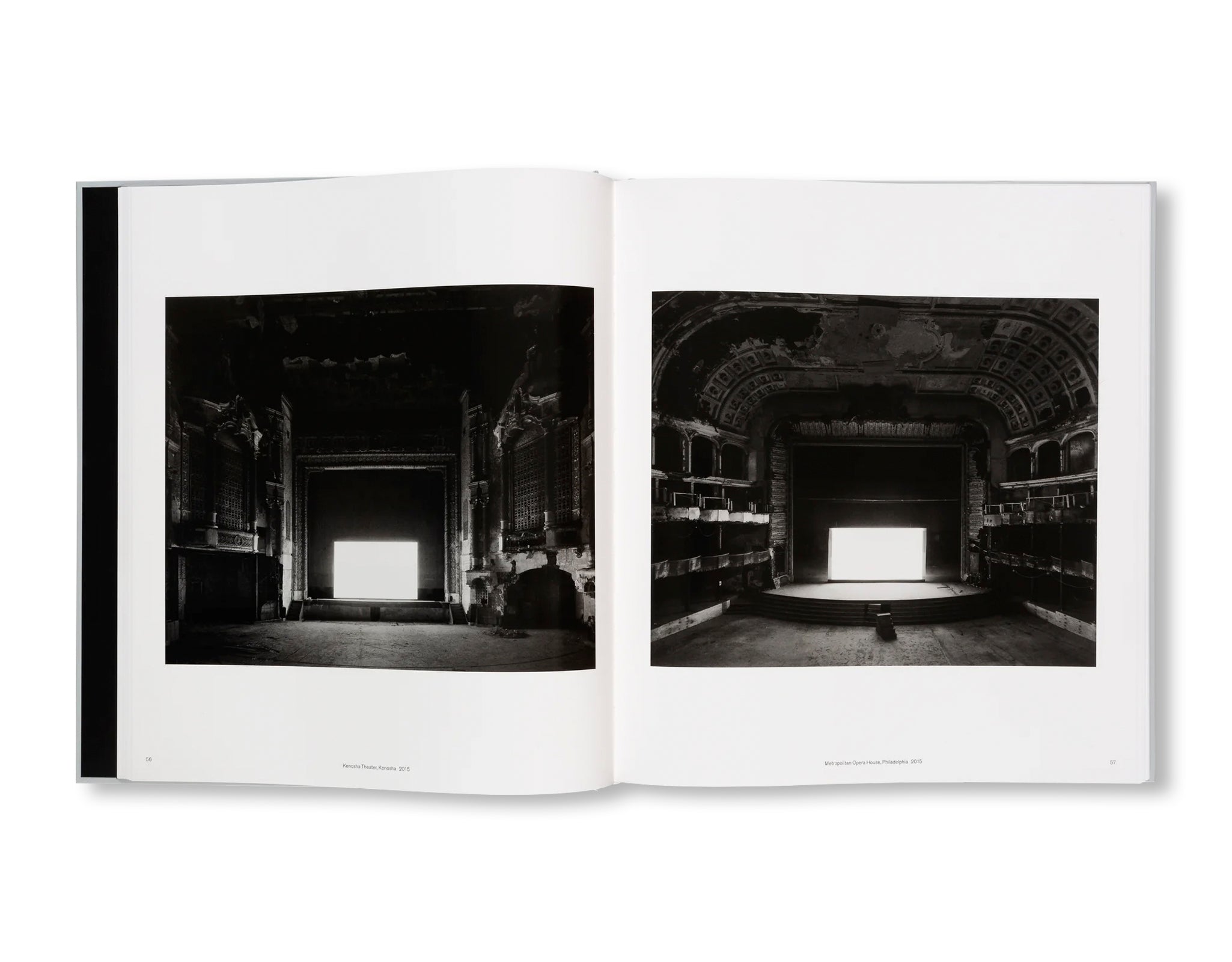 TIME MACHINE by Hiroshi Sugimoto – twelvebooks