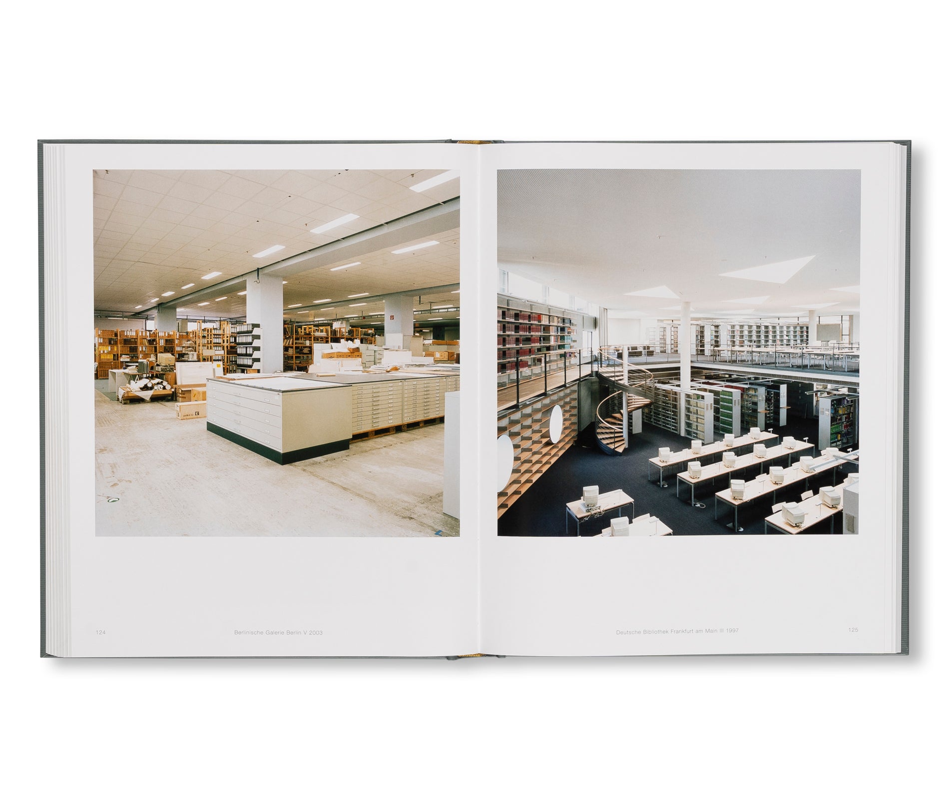 LIBRARIES by Candida Höfer – twelvebooks