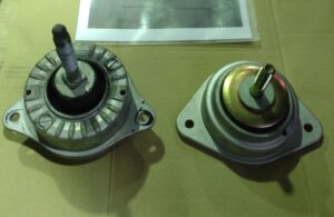 ポルシェ996エンジンマウント交換 | T.U.C.GROUP L-TECH