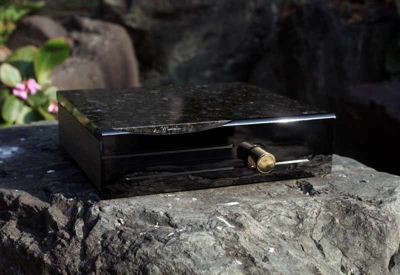 パワーアンプ] ムジカ株式会社 musica Raicho 3 Ⅲ Power (._ . ) 音質