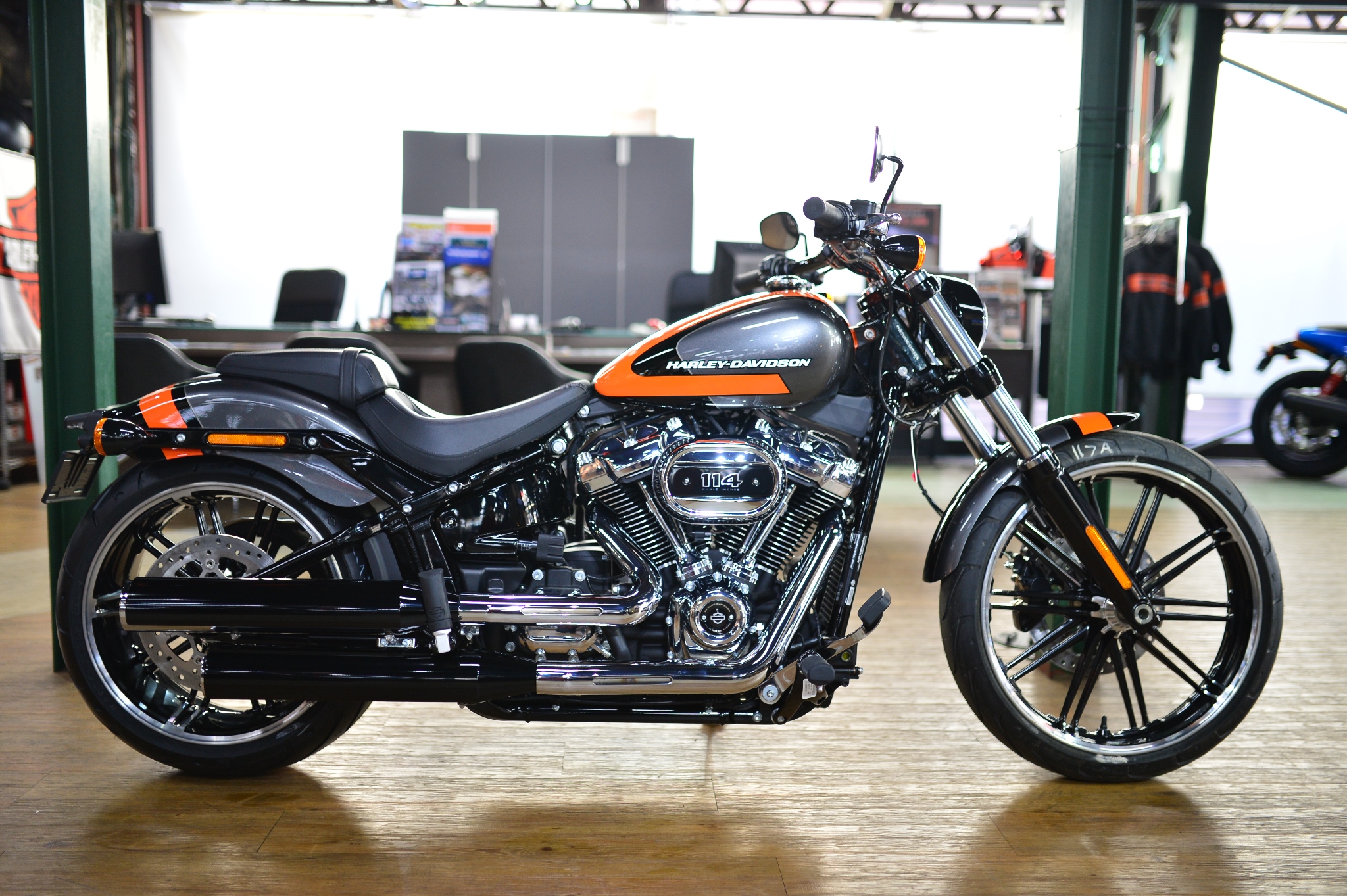 世界100台限定！その名も「ハイパーオレンジ」 [最新情報] | U-MEDIA