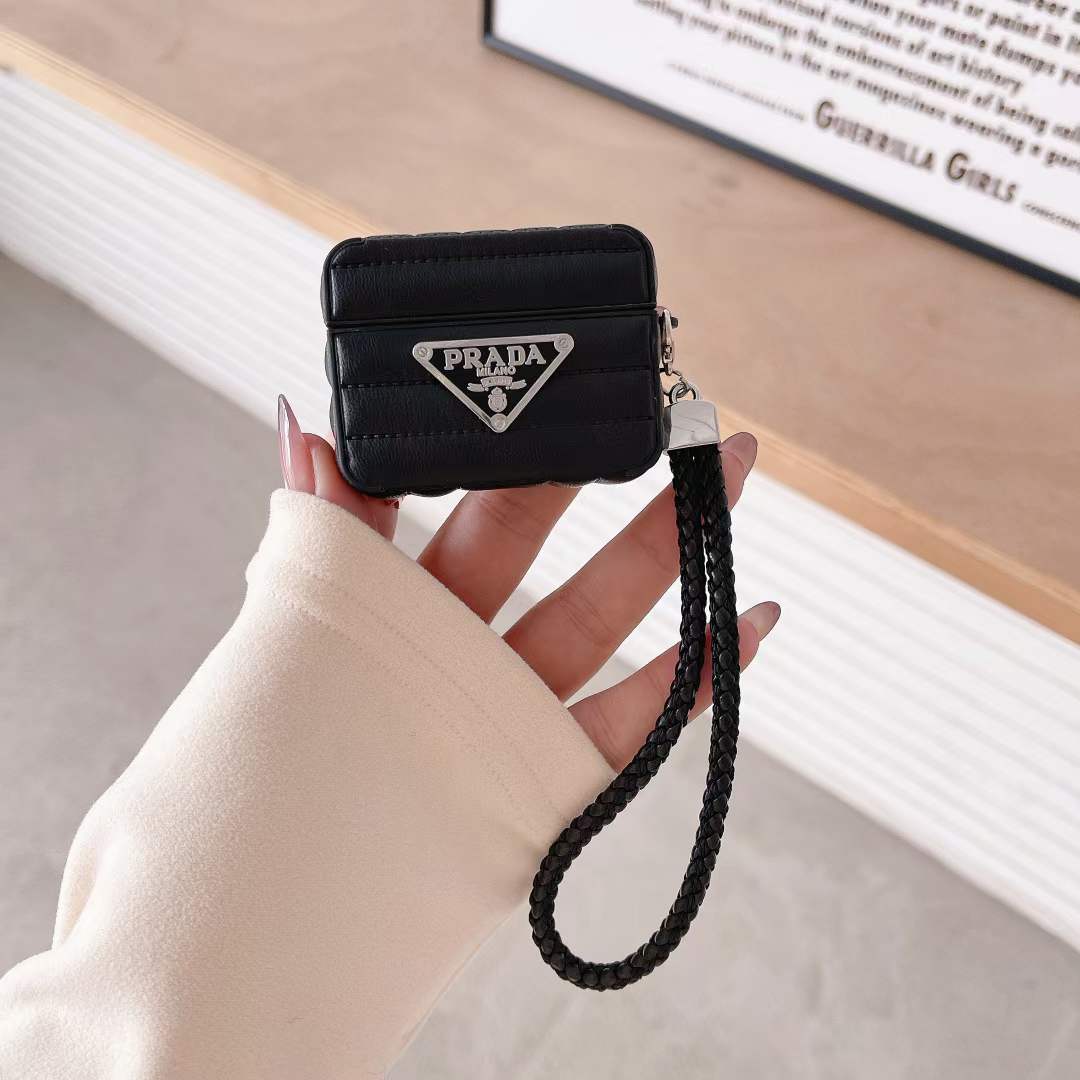 プラダ AirPods Pro2/1・Airpods 3/2/1ケース ダウンジャケット PRADA