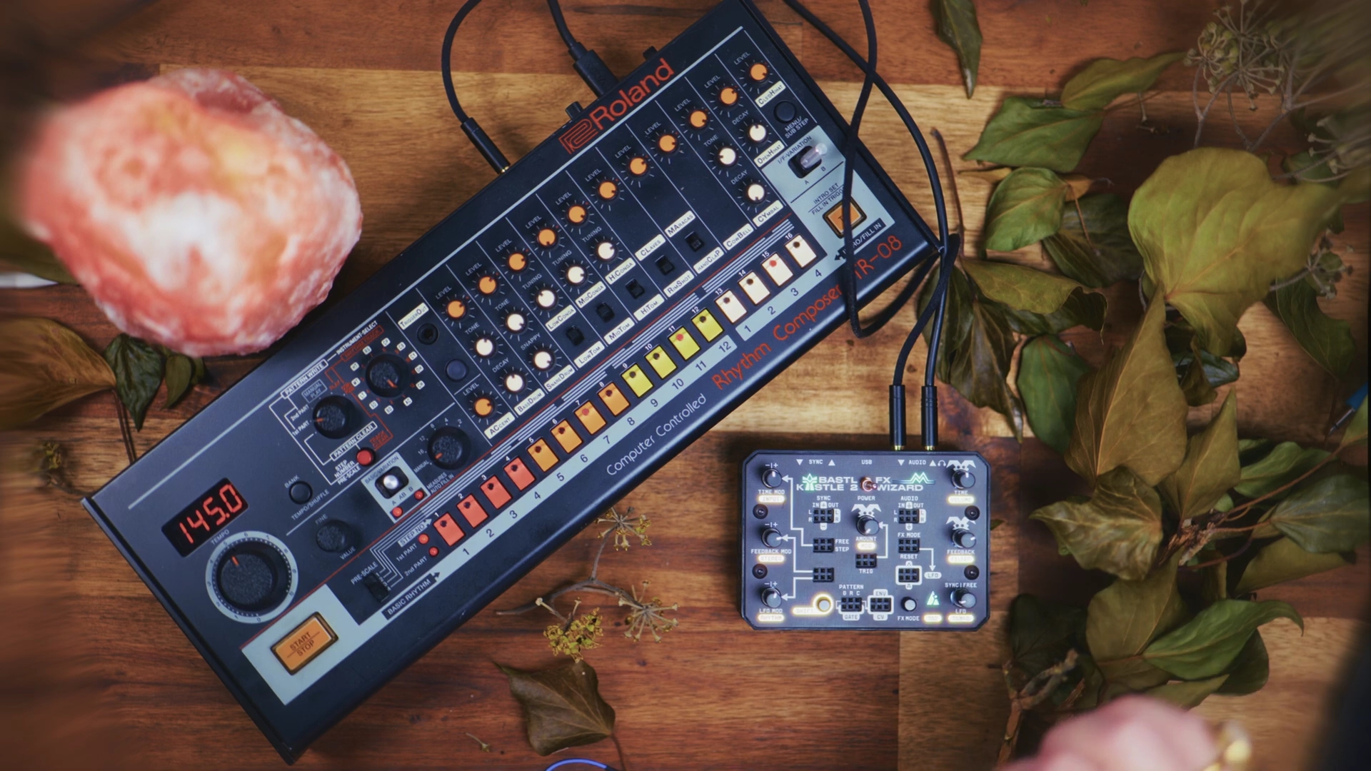 BASTL INSTRUMENTS | KASTLE 2 FX WIZARD 製品情報