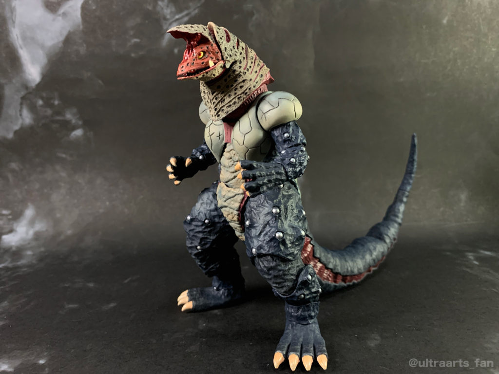 新品 未開封 ゴルザ（ウルトラマンティガ） 開封済み フィギュア S.H.