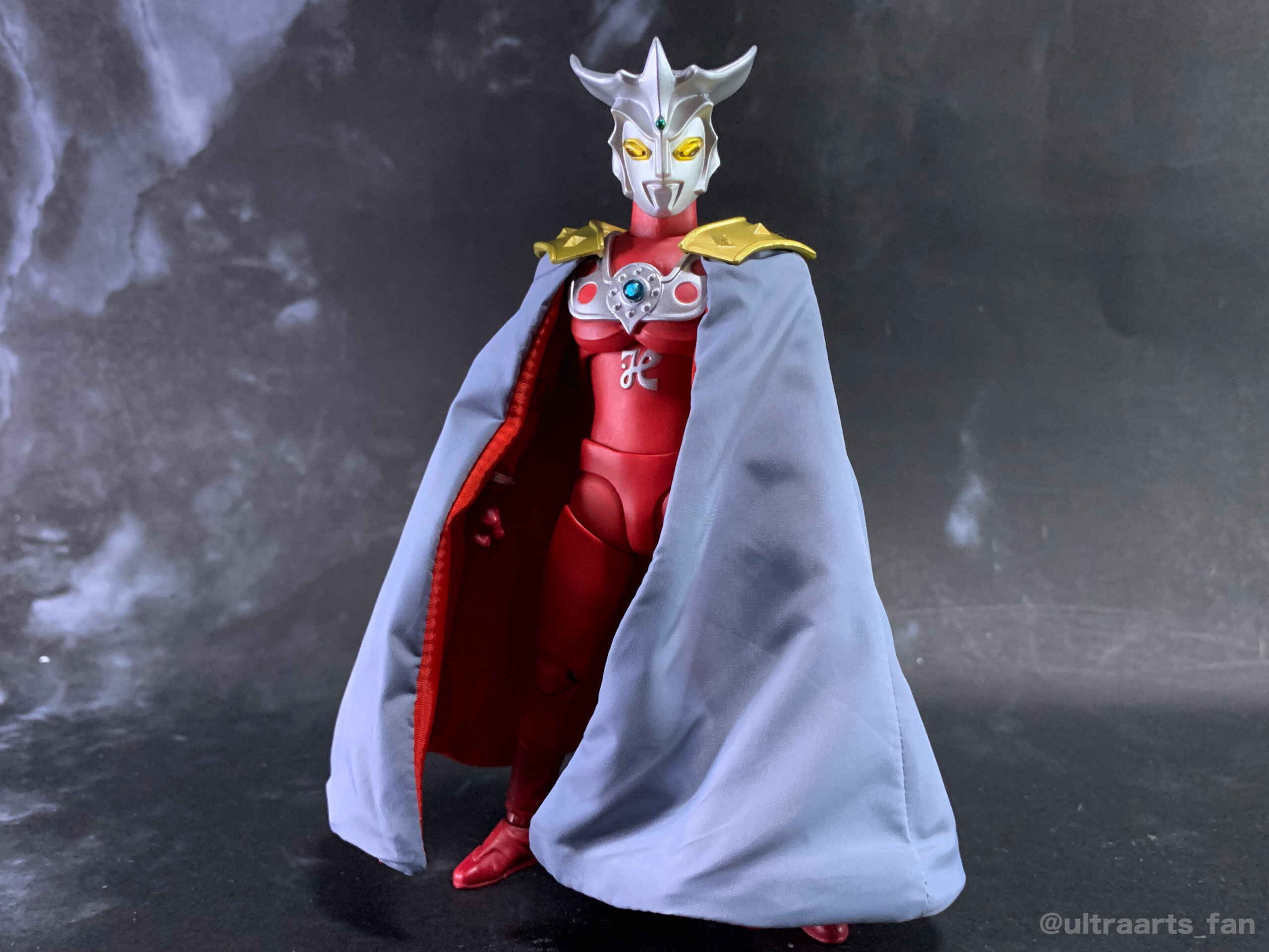 簡易レビュー】S.H.Figuarts ウルトラマント – Ultra-arts Fan