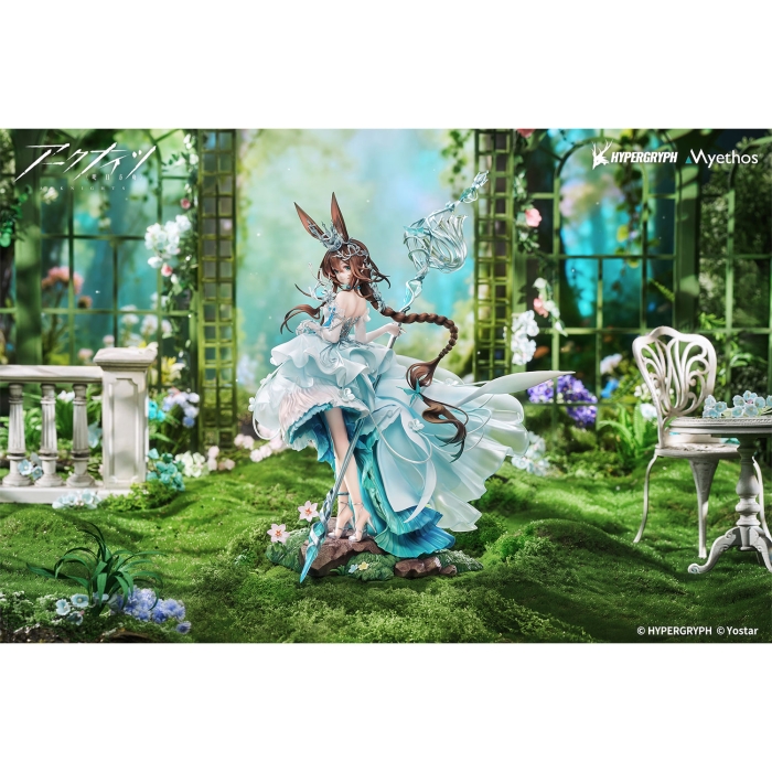 大人気イラストレーター“赤倉”氏の初オリジナルフィギュア『アリス』が