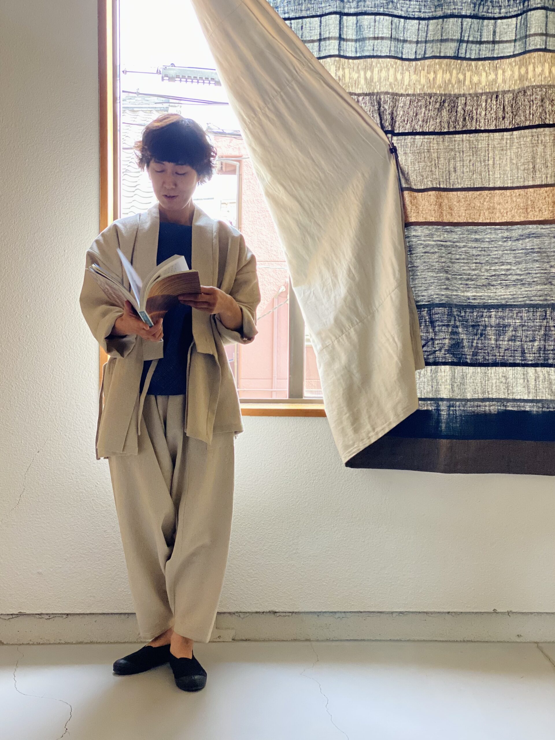 美品 うさとの服 綿 ムササビパンツ 男女 藍染め 絣 usaato ウサト 美