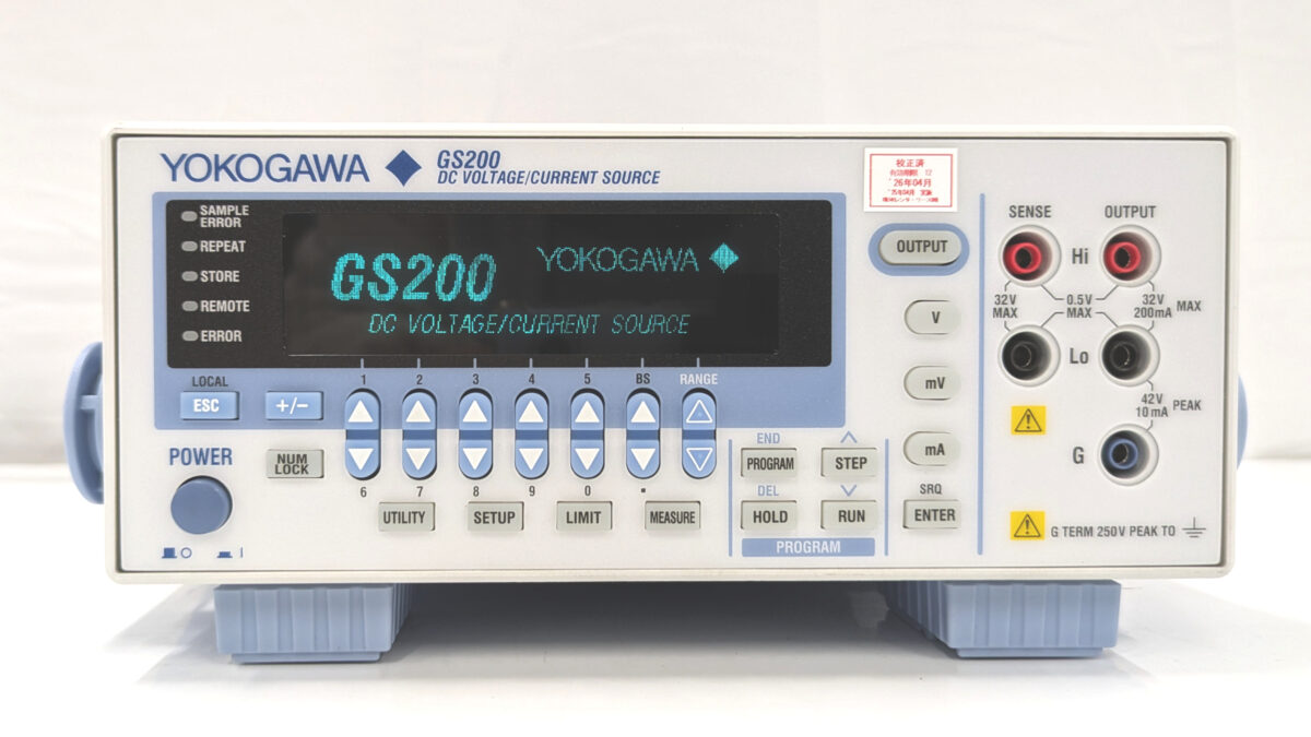 R6142 プログラマブル直流電圧/電流発生器 32V/160mA アドバンテスト S