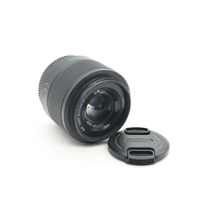 Used Panasonic Lumix G 25mm f1.7 Lens MFT H-H025 in 'Fair' condition