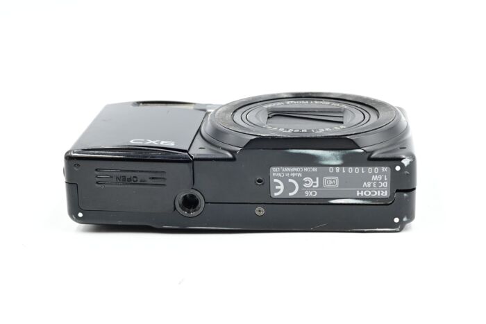 Used Ricoh CX6 10MP Digital Camera w/10.7X Zoom Parts/Repair in