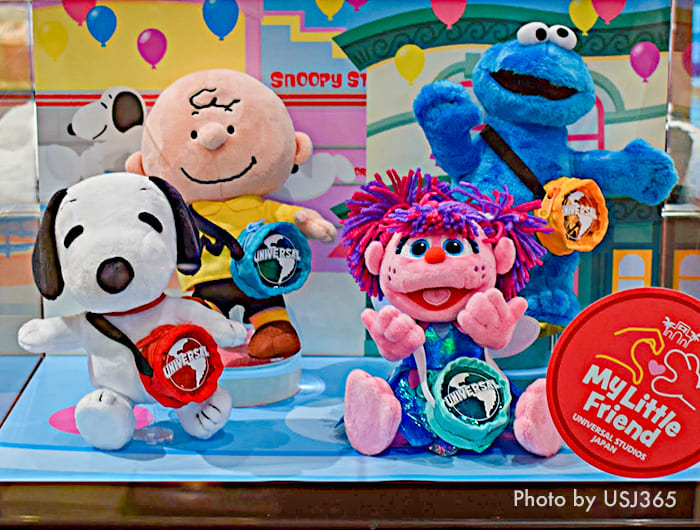 USJグッズ】手足が動かせる自立ぬいぐるみが新登場！スヌーピーや