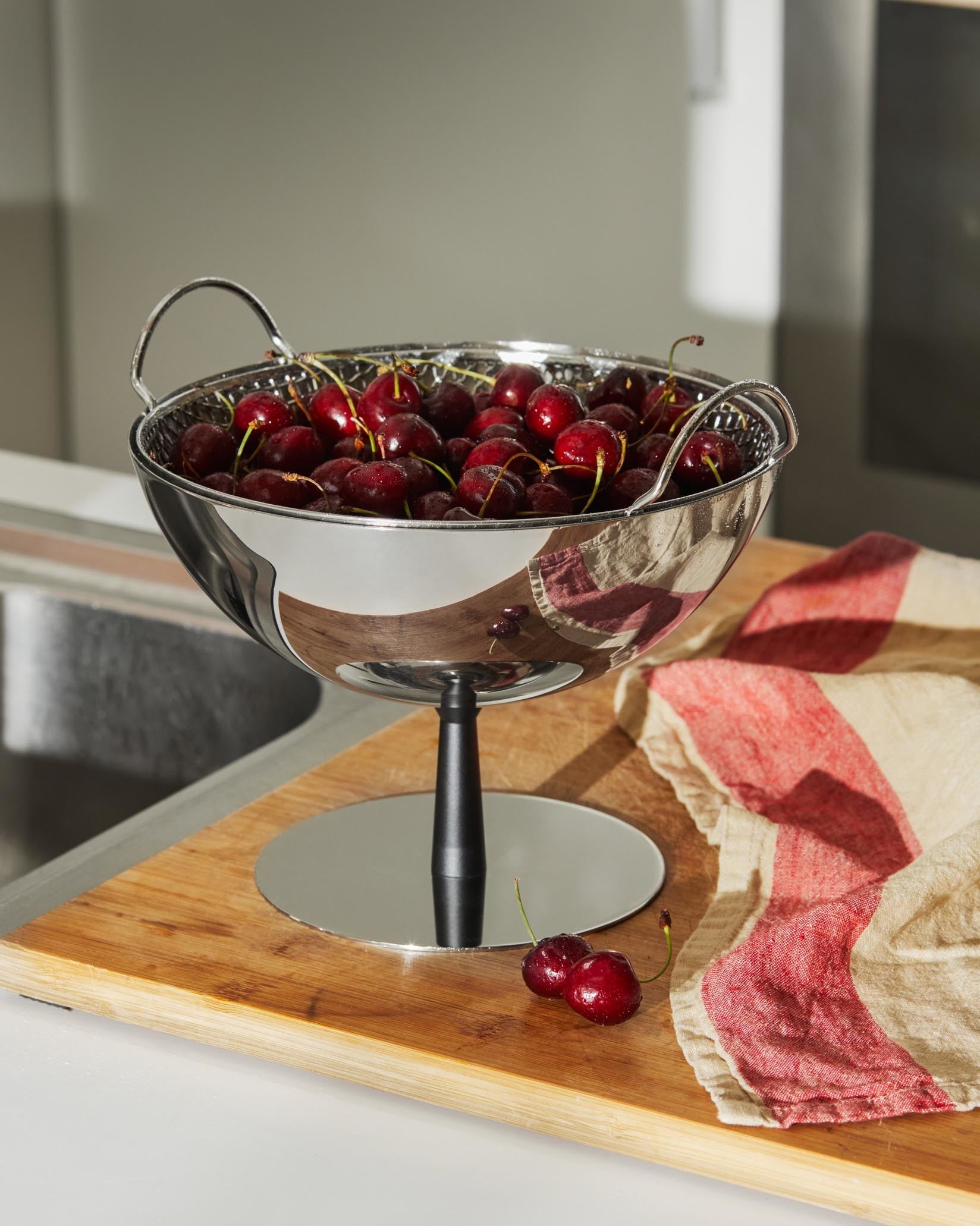 Design Baskets, Fruit baskets, Table-top & Bowls | Alessi – Page 2