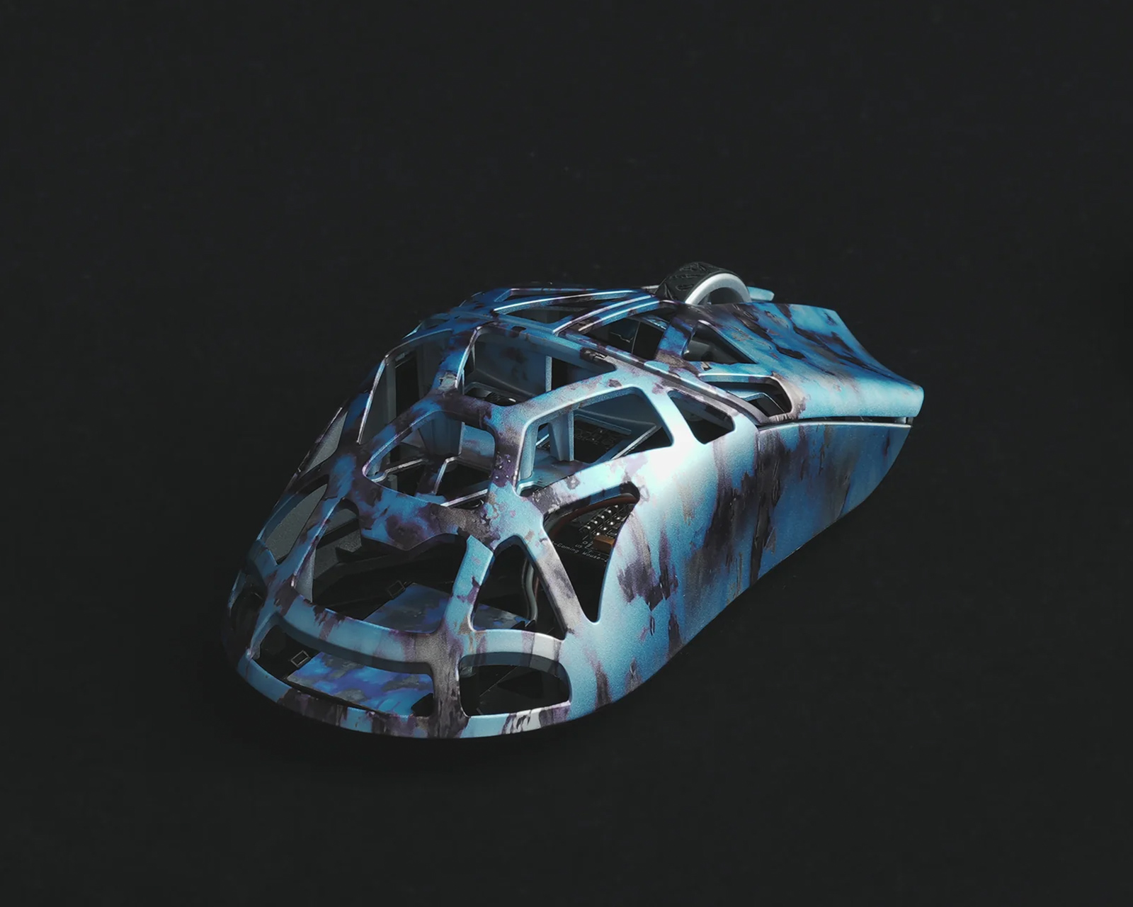 WLMouse Beast X Pro - Tempered [Omron Opticals] - Side Slits - us