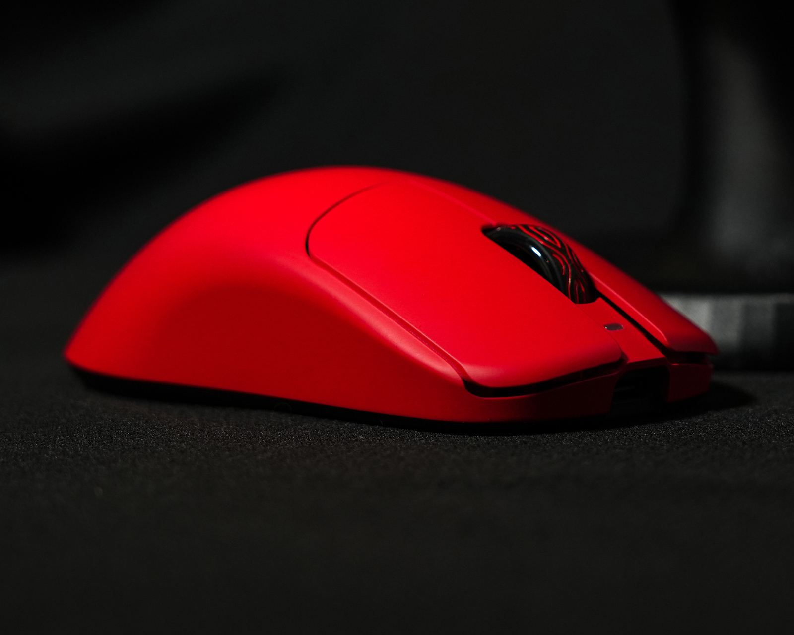 Waizowl OGM Cloud XS 8K Wireless Gaming Mouse - Red - us.MaxGaming.com