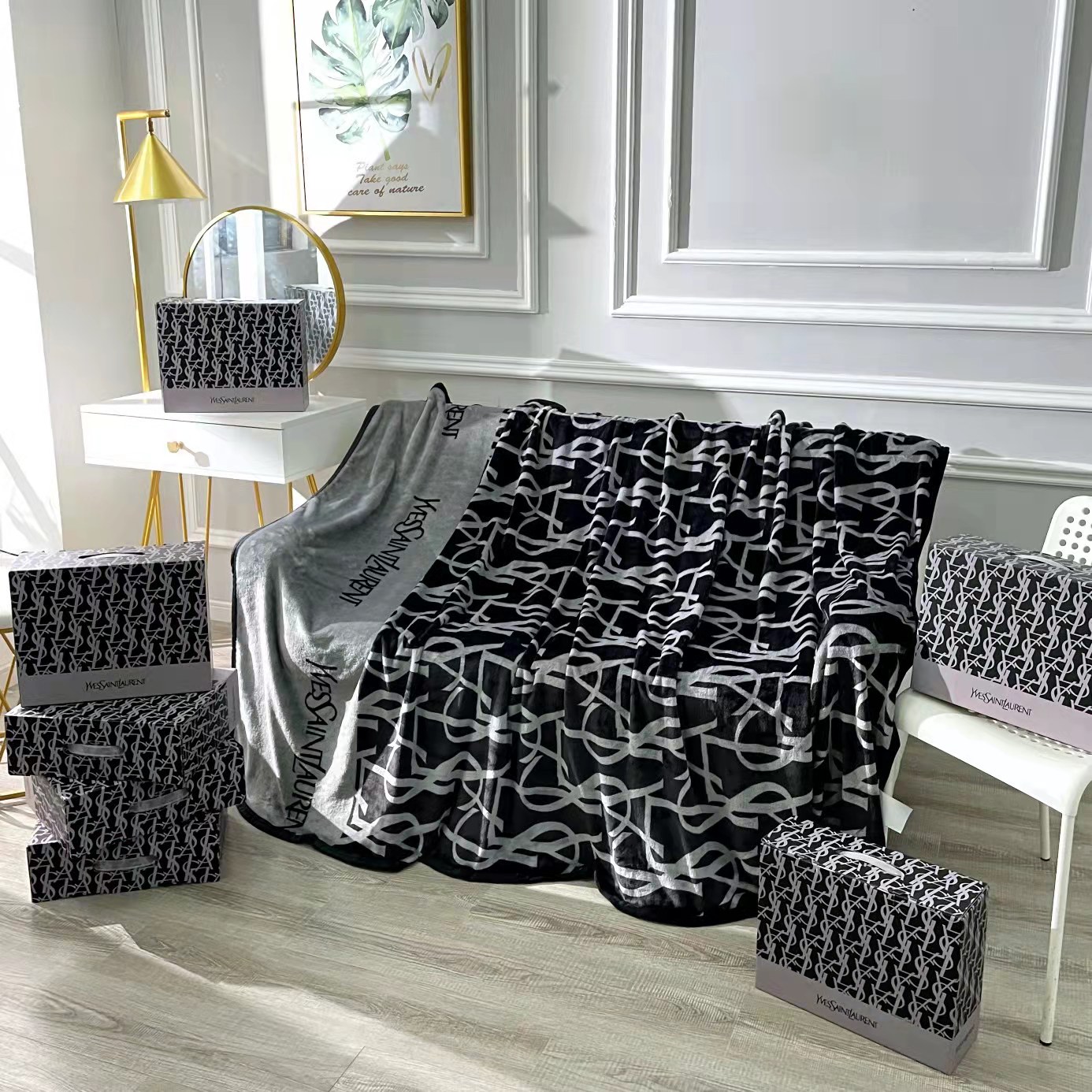 日本国内最高級ブランド販売店のブランド通販専門店 / サンローラン