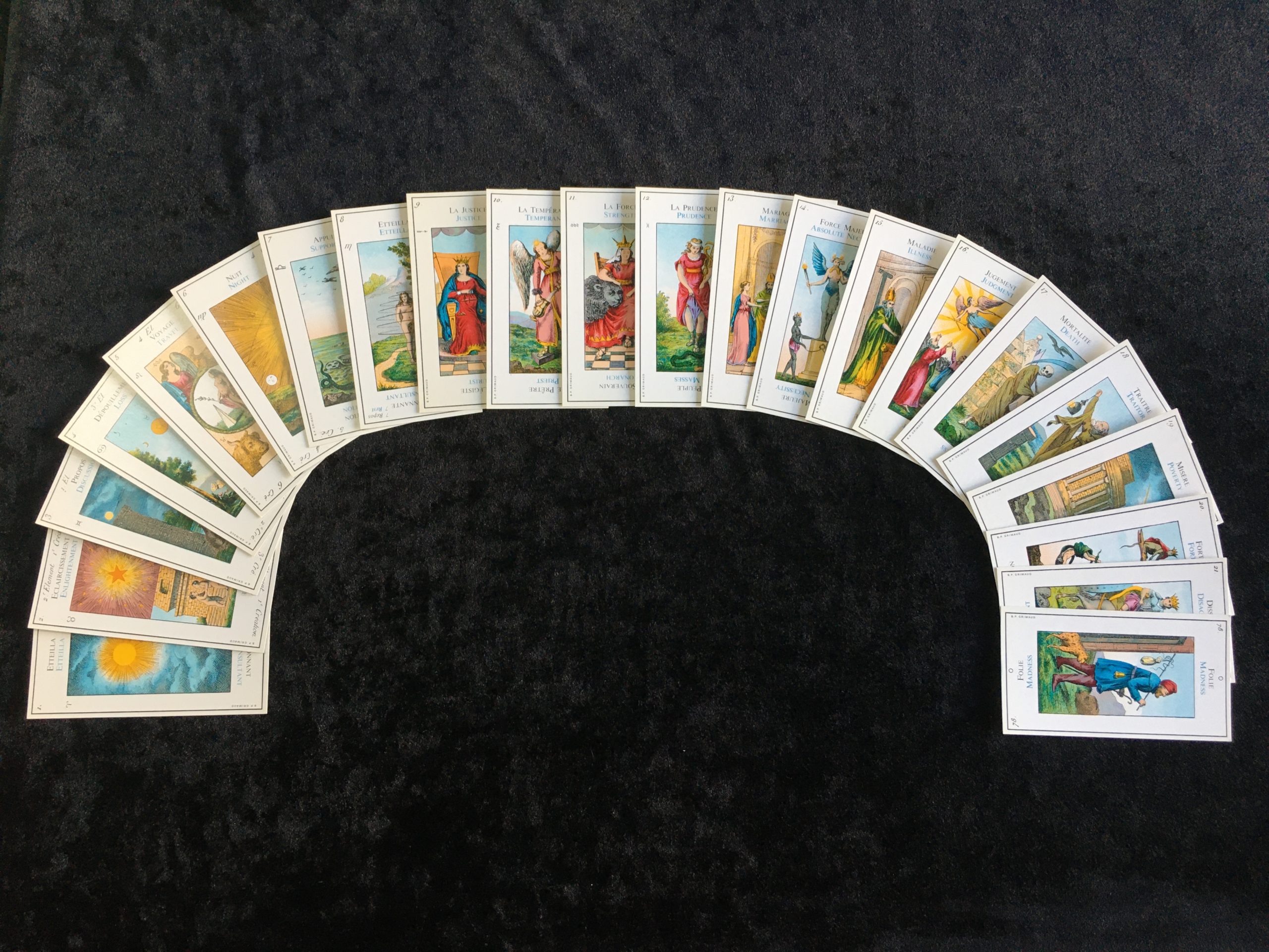 エッティラ（エテイヤ）のタロット「GRAND ETEIILA：グランドエッティ