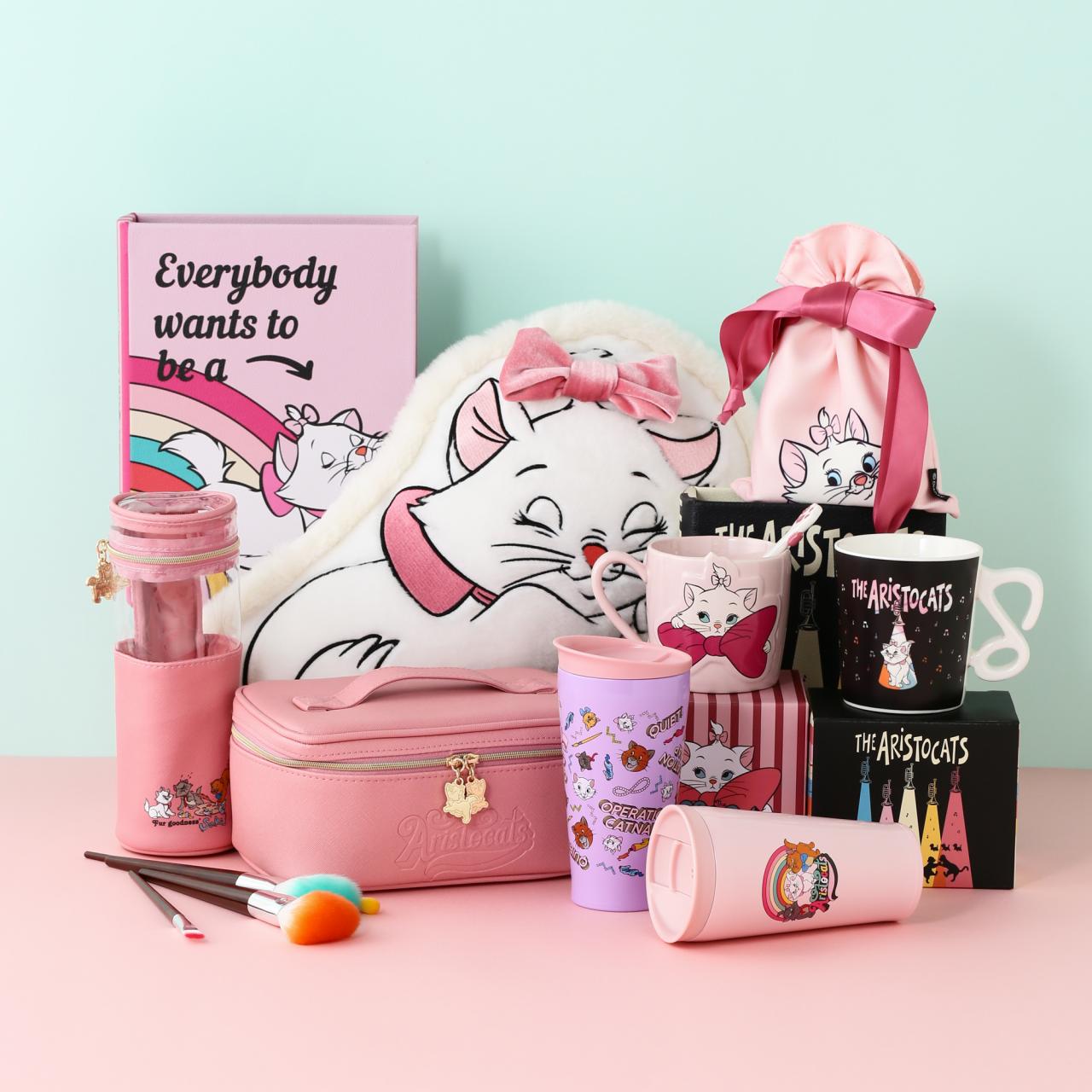 Francfranc×ディズニー】オリジナル『おしゃれキャット』グッズを猫の