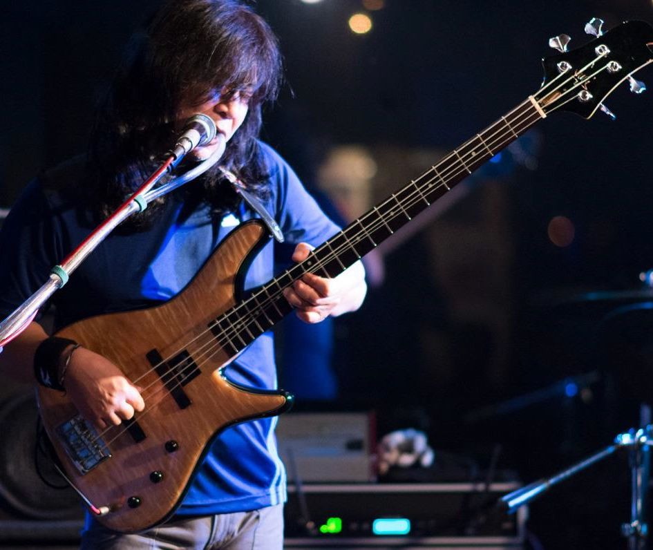 爆風スランプメンバーの本名や年齢は？プロフィールや名曲を紹介 2026