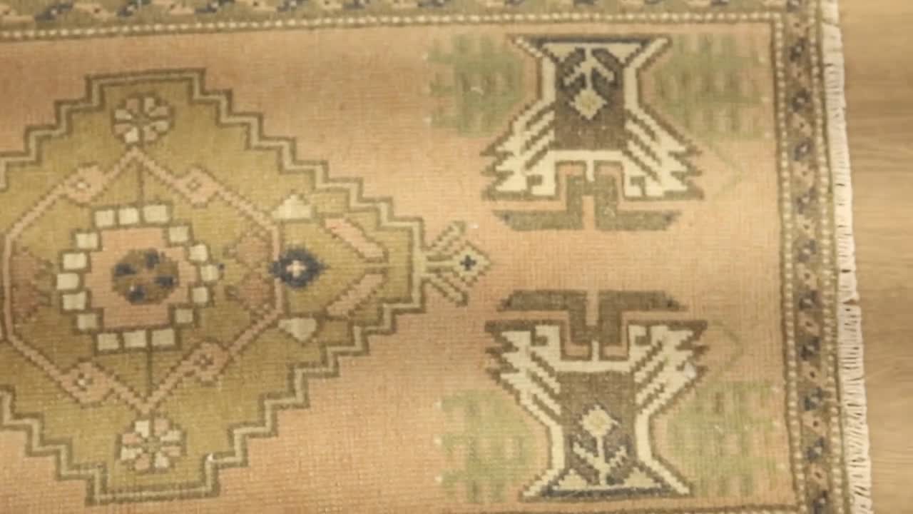 ウーシャク ランナーラグ、ニュートラルカラーラグ、オリエンタルラグ