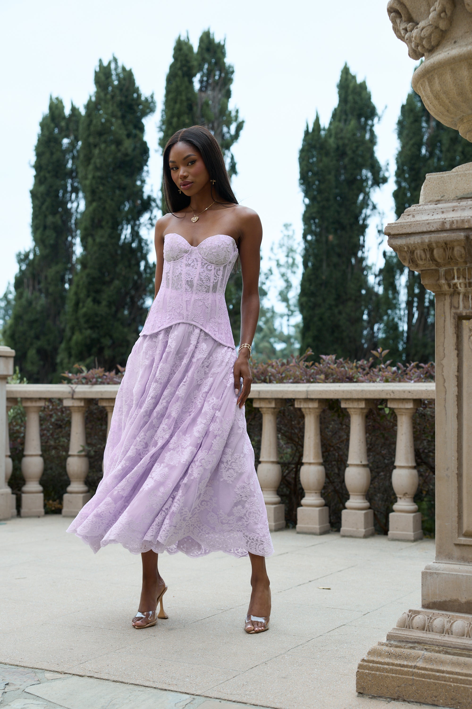 The Carolena Set in Lavender Fog Lace – V. Chapman