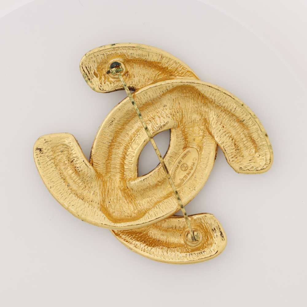 CHANEL ココマーク マトラッセ ブローチ – VALTIQUE VINTAGE TOKYO