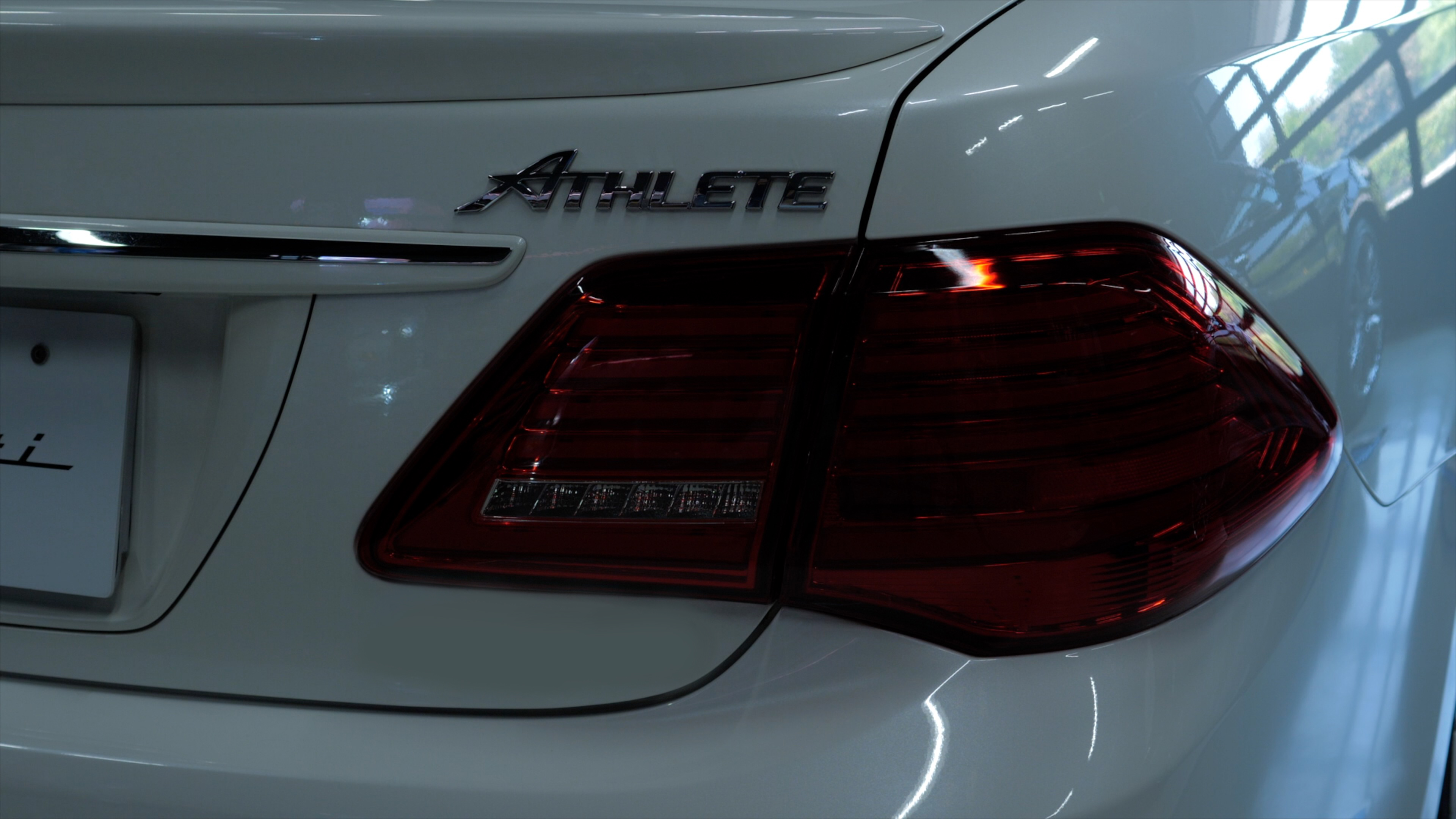 トヨタ 200系 クラウンロイヤル クラウンアスリート JEWEL LED TAIL