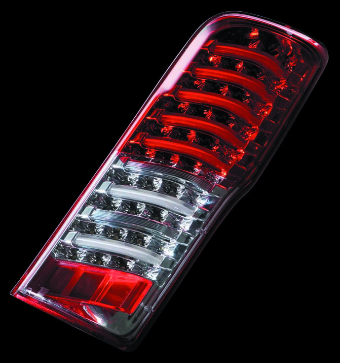 ジュエルLEDテールランプTRAD キャラバン (NV350)｜製品情報｜VALENTI