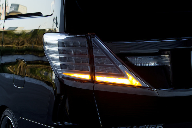 トヨタ 20系 アルファード ヴェルファイア ジュエルLEDテールランプ