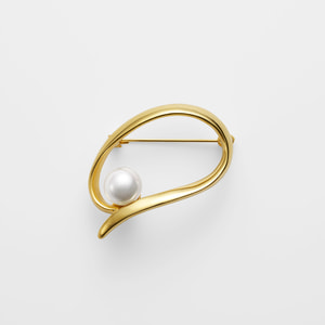 VBMV5025__PF シェルフラワー ブローチ｜ブローチ｜ヴァンドーム