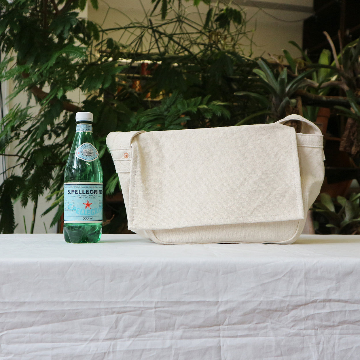 ニュースペーパーバッグS(VC-5S) | こまのぐ - 布と器と植物