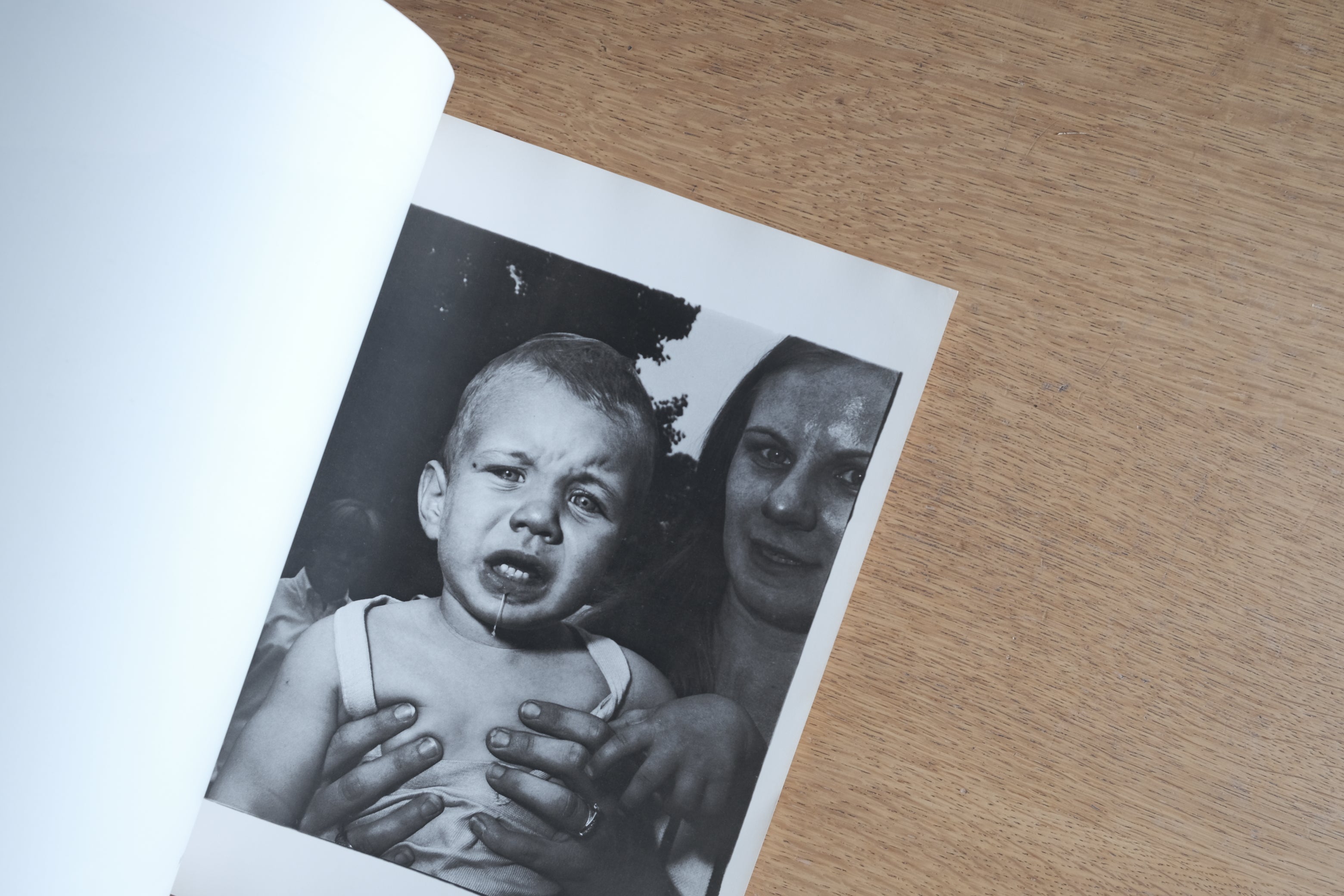 希少・初版】ダイアン・アーバス作品集｜西武百貨店発行（1973年