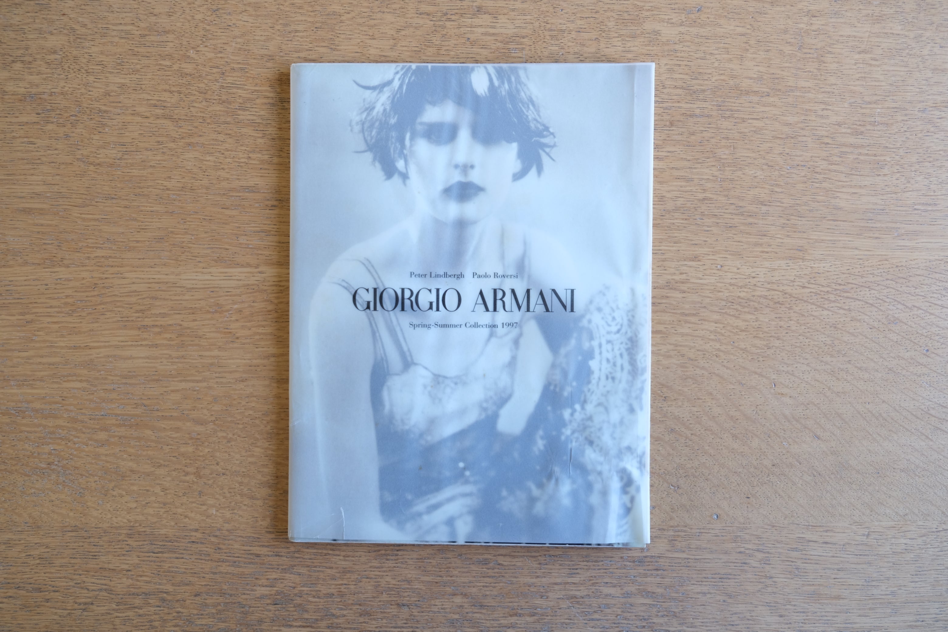 GIORGIO ARMANI 1997年春夏コレクションカタログ｜Peter Lindbergh