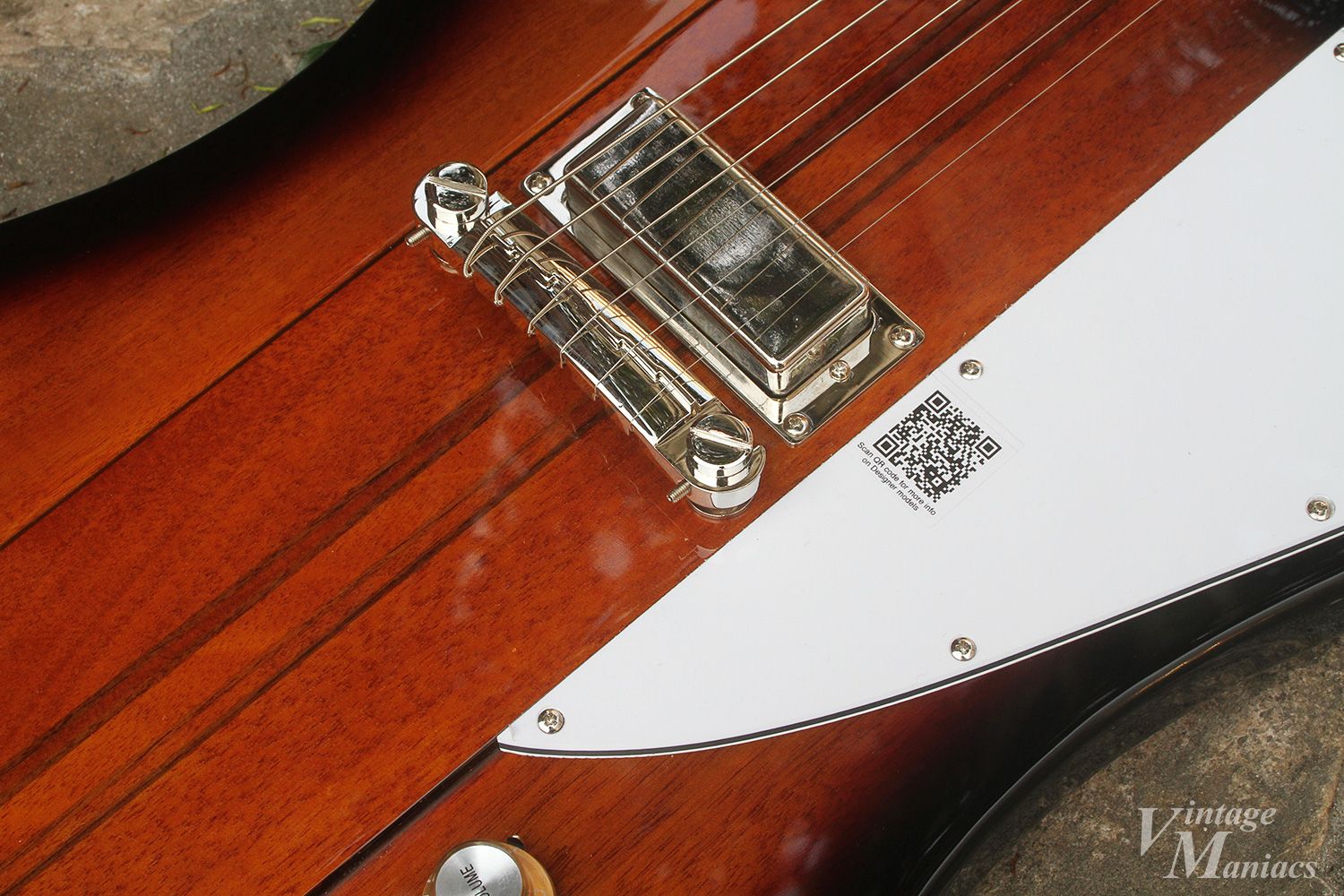 エピフォンが復刻した完成度の高いファイヤーバード | Vintage Maniacs