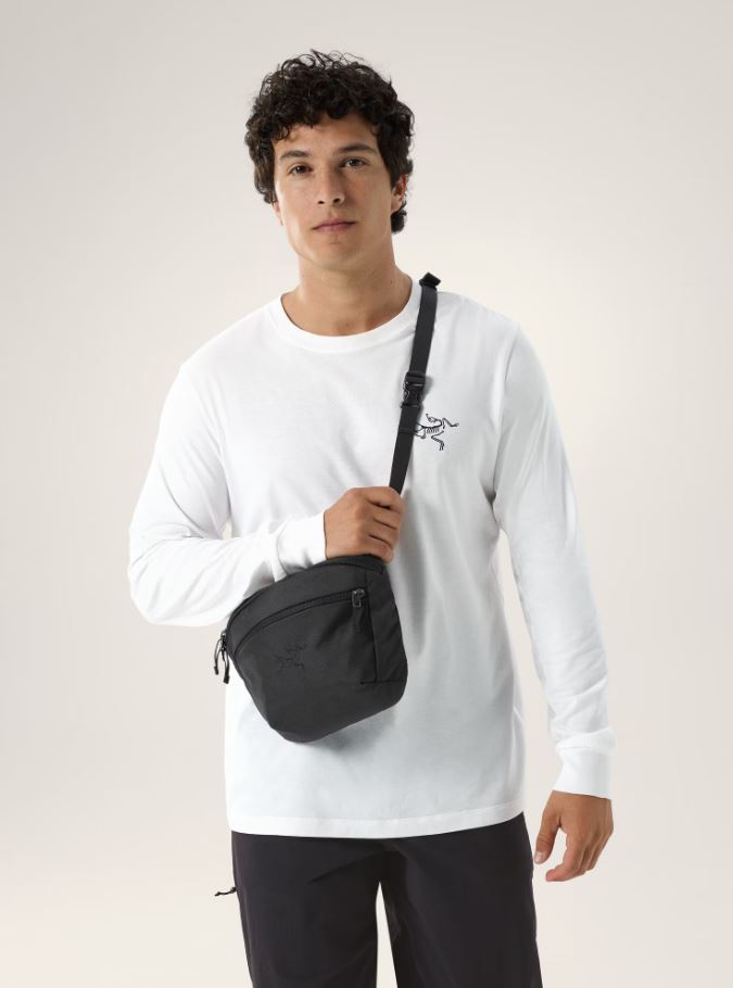 Arc'teryx MANTIS 2 WAIST PACK Black II – Victory Outdoor