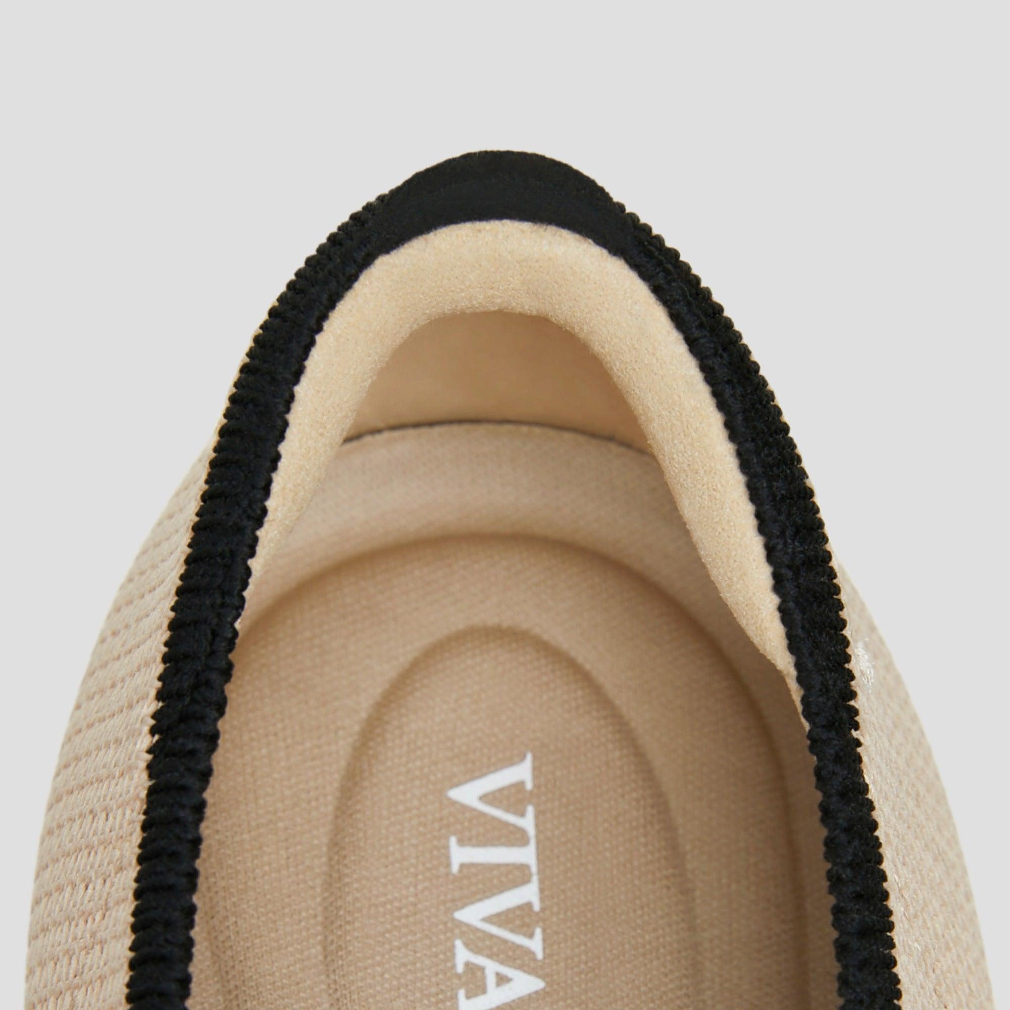 Tamia Mary Jane] AdaptAll™ アーモンドトゥ メリージェーン フラット