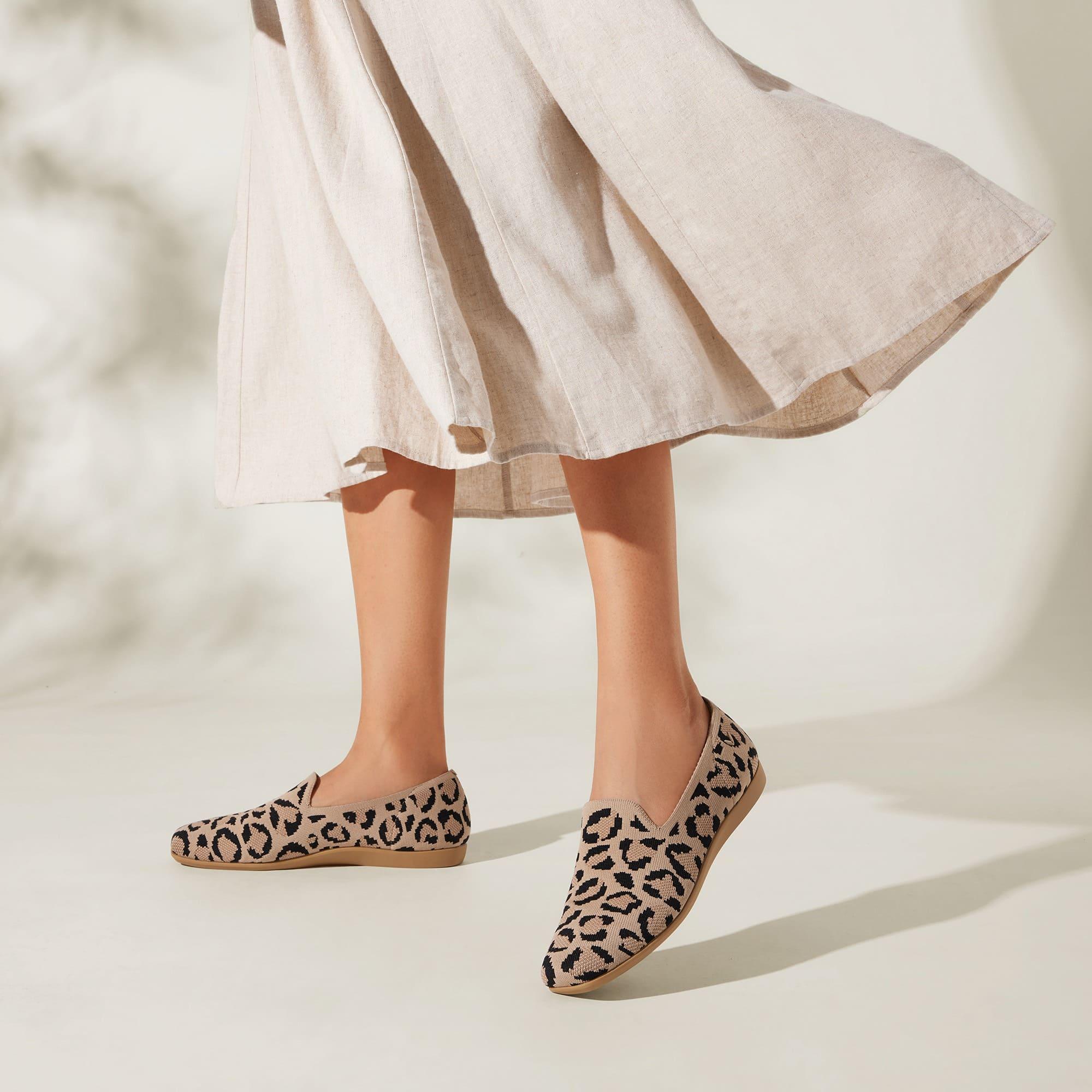 Samantha Walker] スクエアトゥ 超撥水 軽量厚底 ローファー – VIVAIA