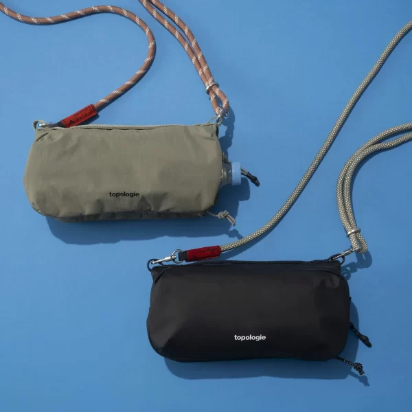 とにかく便利！スマホから水筒まで携帯できちゃう〈トポロジー〉の