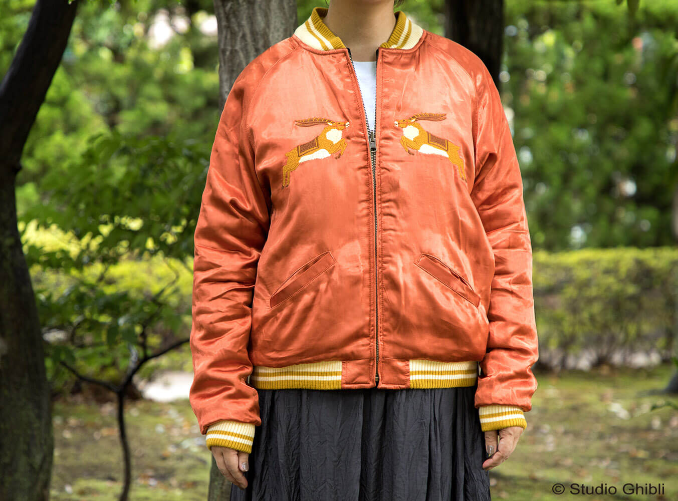 スタジオジブリ作品「もののけ姫」リバーシブル仕様の”スカジャン”が