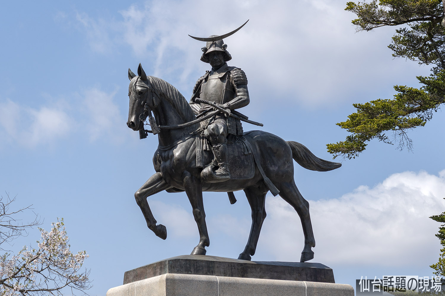 地震で傾いた伊達政宗公騎馬像が東京で修復されて帰ってきました・2023