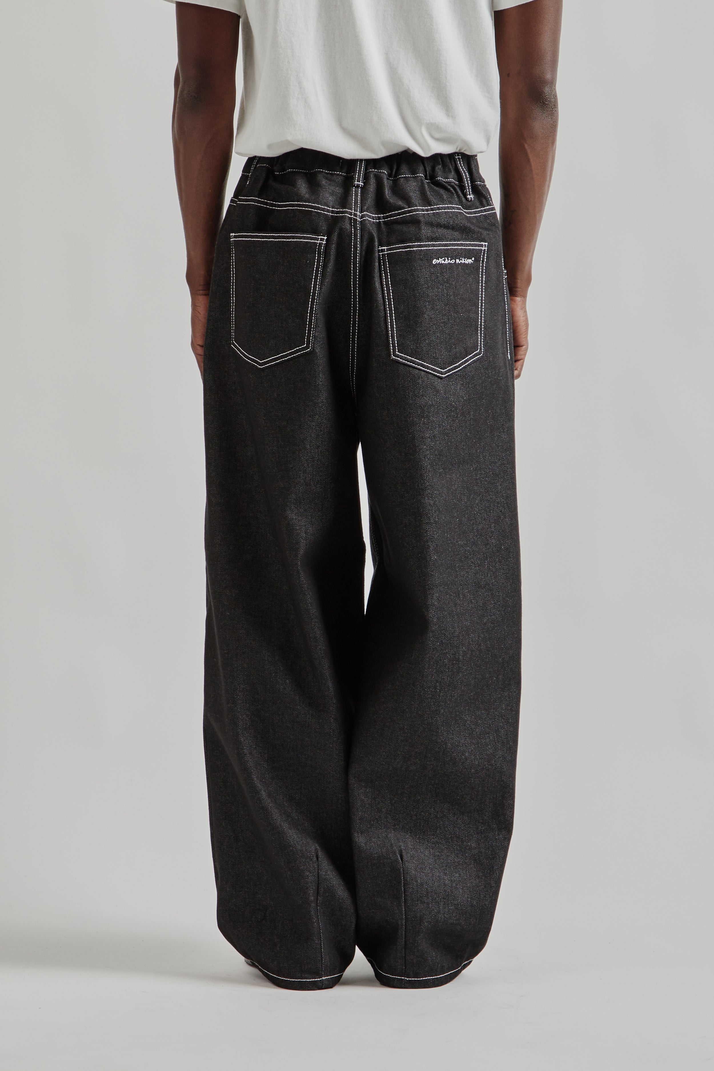 Estudio_Niksen_FW25_Raw_Denim_