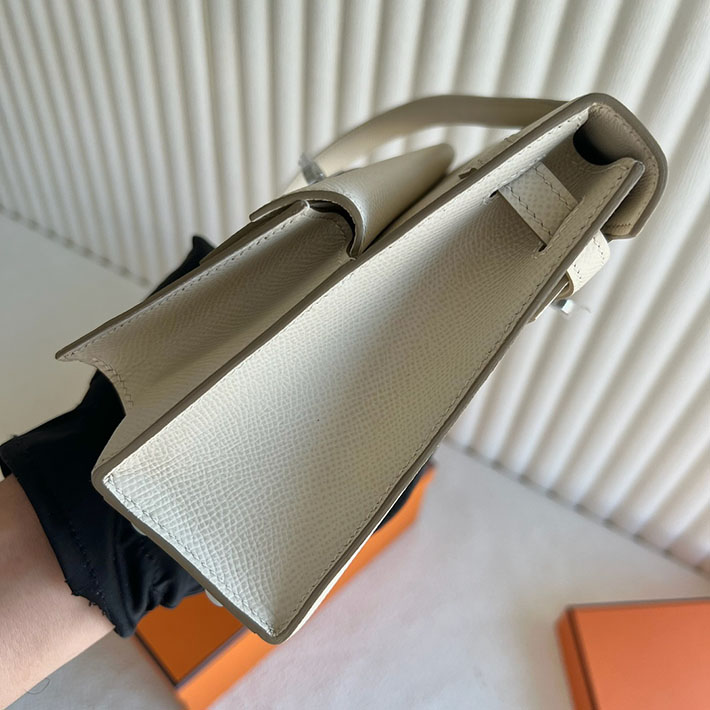 エルメス ケリーバッグ 普段使い HERMES ケリー20 無秩序 クレ ヴォー