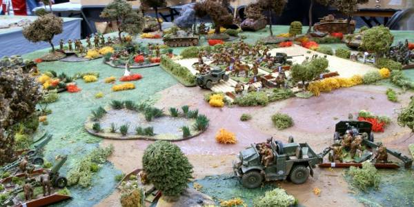 Large Scale Crossfire at Salute 2011 – Wargaming.info