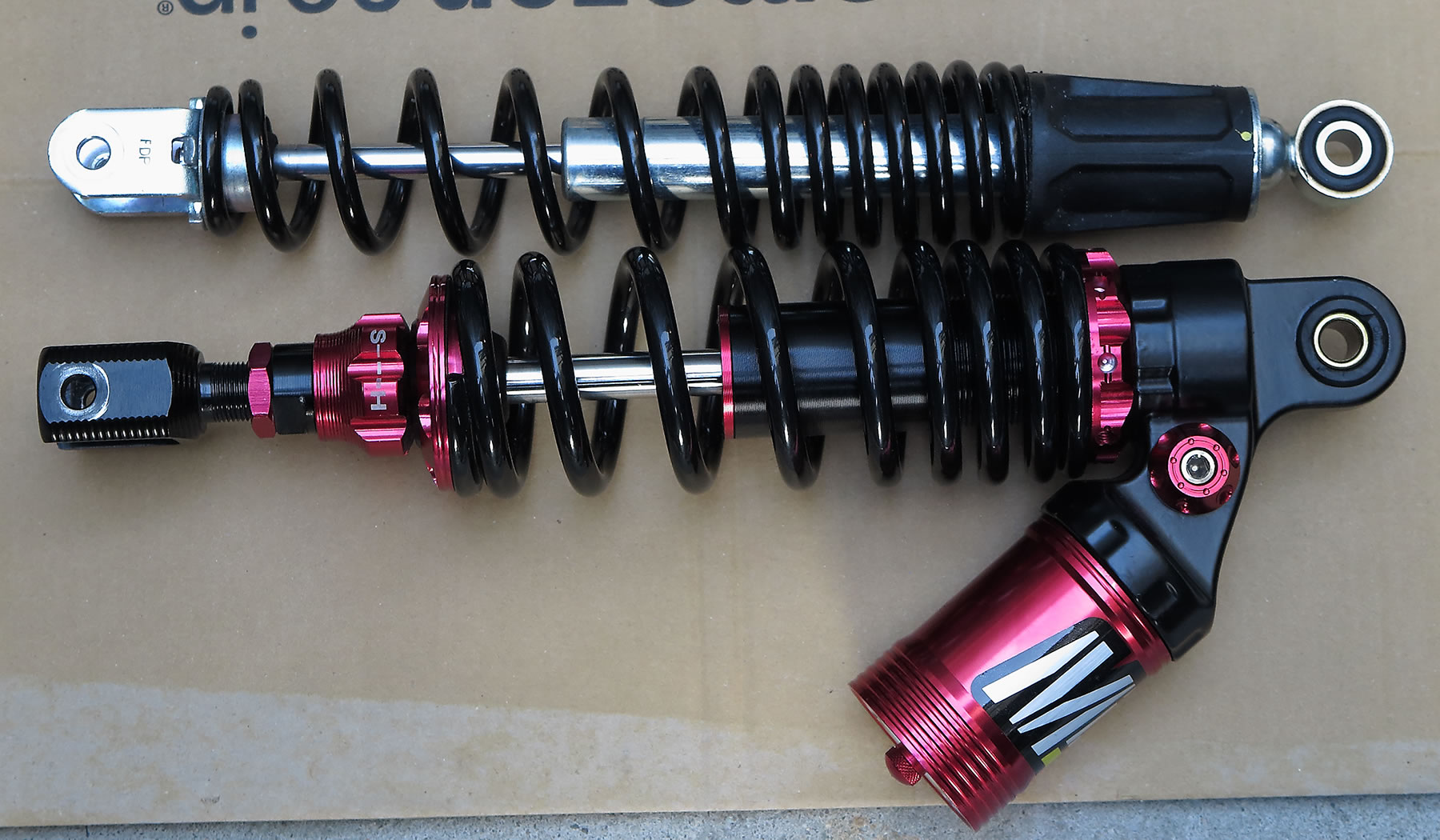 NMAX リアサスペンションの交換