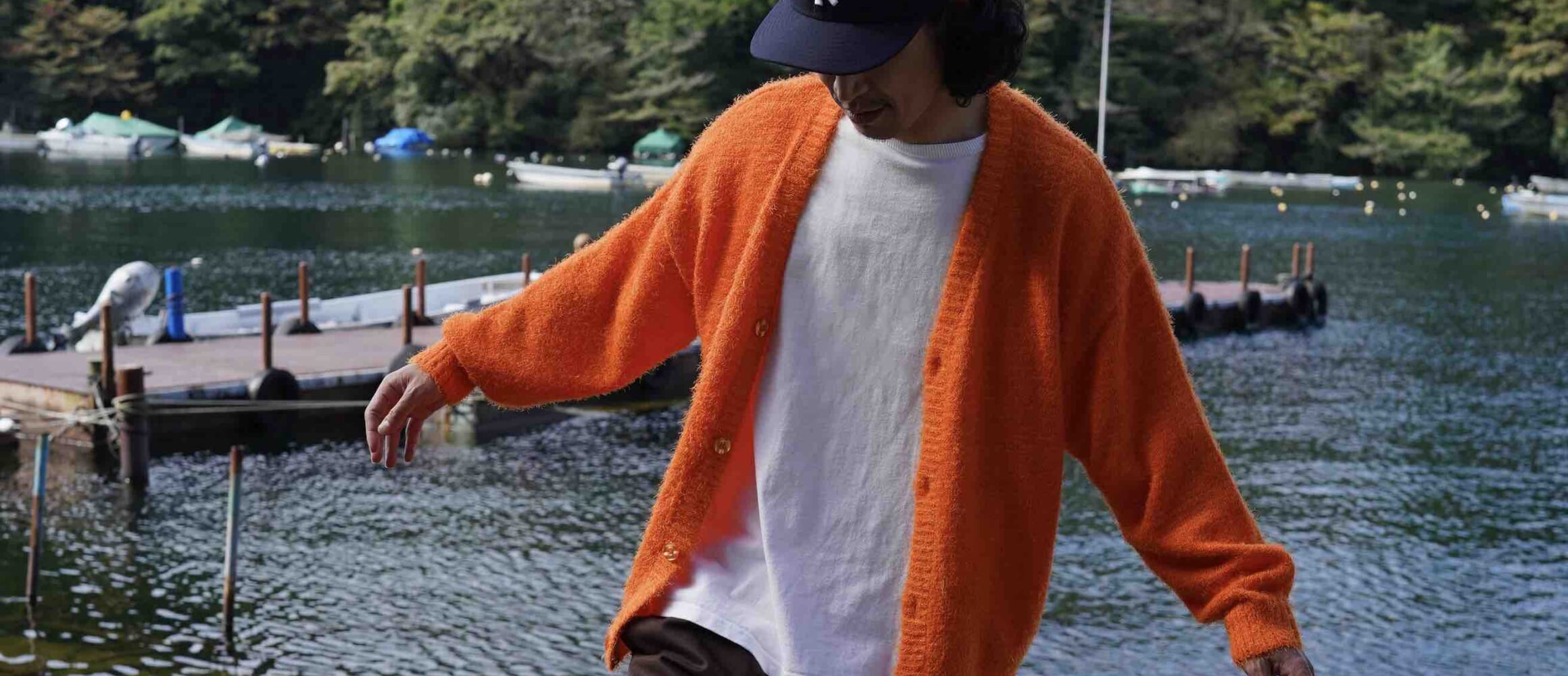 ウェドストアが手がけるコネットの新作は、80年代の雰囲気を纏った3色