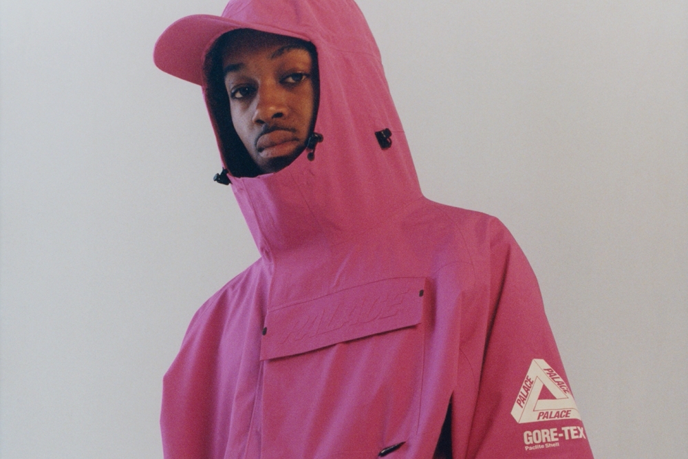 パレス スケートボード×ゴアテックス。ストリート風味の斬新