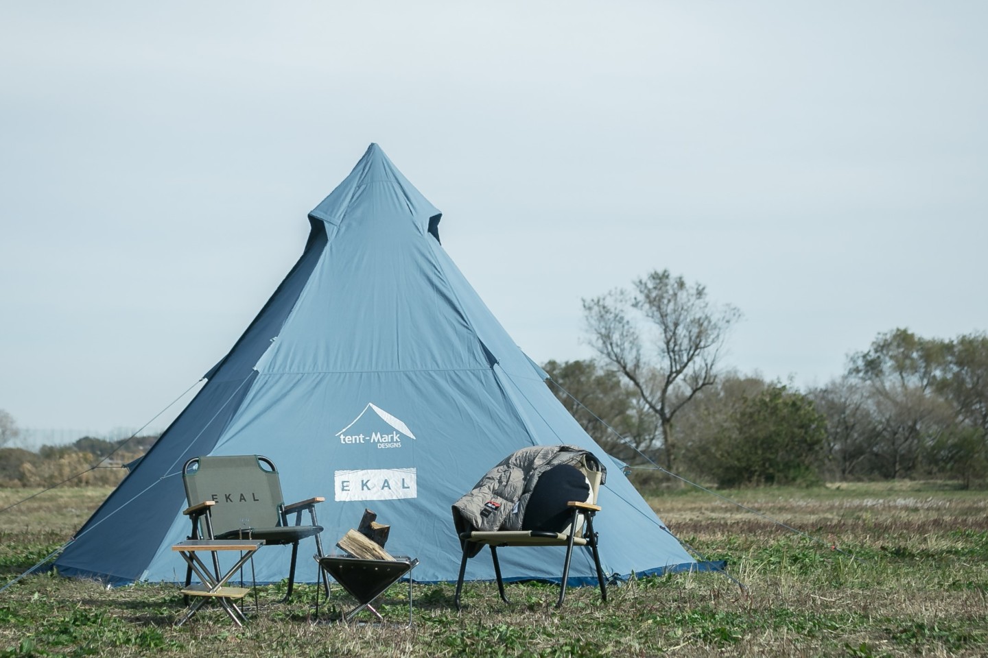 テンマクデザイン「サーカスTC DX」に、清涼感あるEKAL別注カラーが